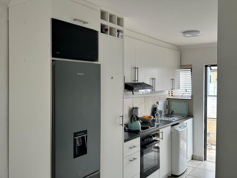 3 Bedroom Property for Sale in Blackheath Industrial Western Cape